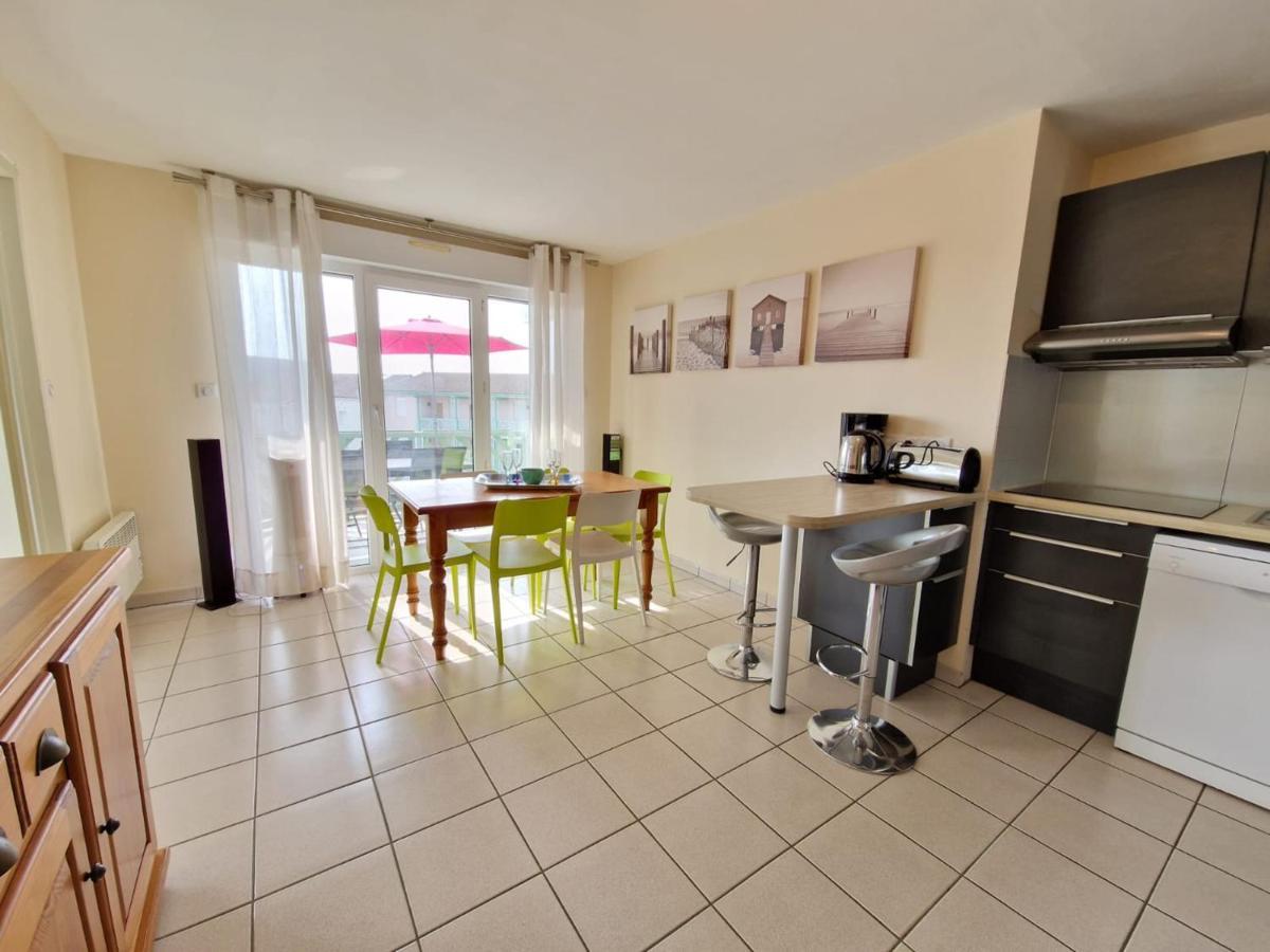 Appartement Avec Piscine, Tennis & Balcon, Centre-Ville Chatelaillon-Plage, 6 Pers, 2 Ch - Fr-1-706-17 Eksteriør billede